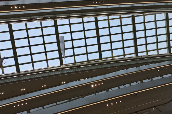 辽宁钢结构厂房安装流程解析：从基础到完工的细致步骤